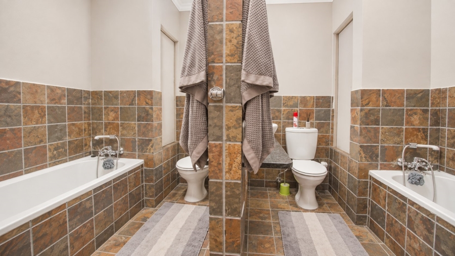  Bedroom Property for Sale in Bult South North West